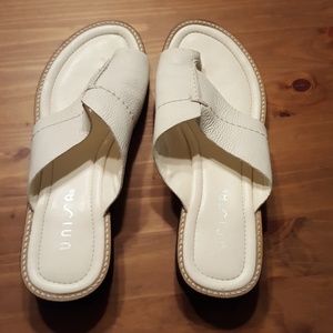 White Sandals 7.5